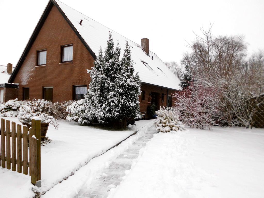 Haus Weda Apartment Krummhörn Стая снимка